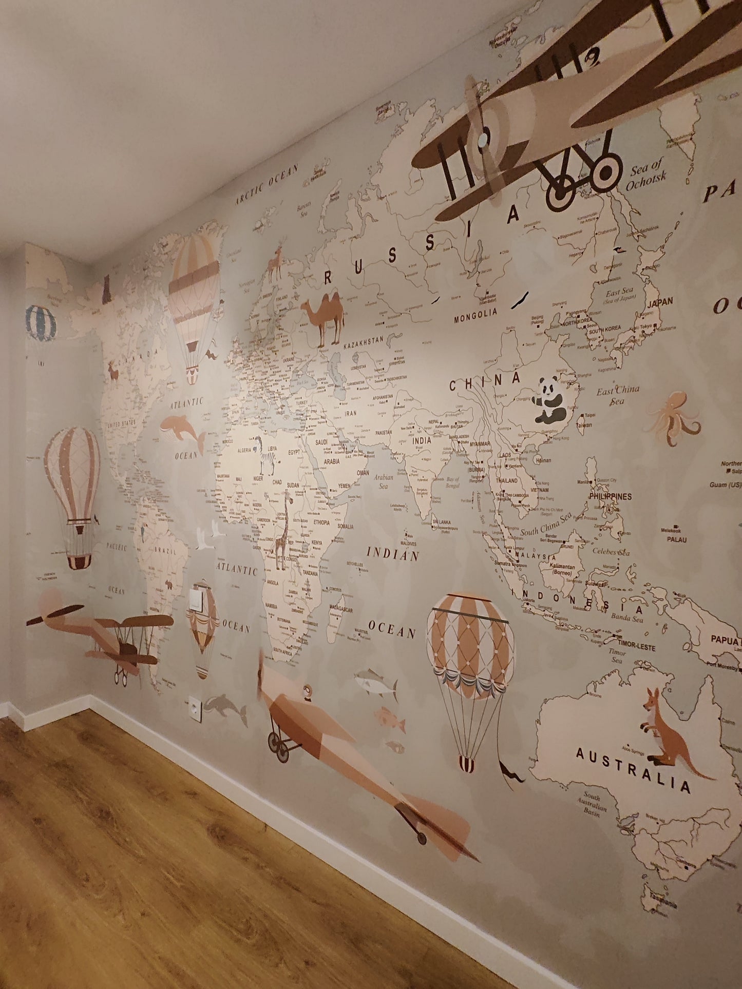 Instalación de papel pintado decorativo Madrid