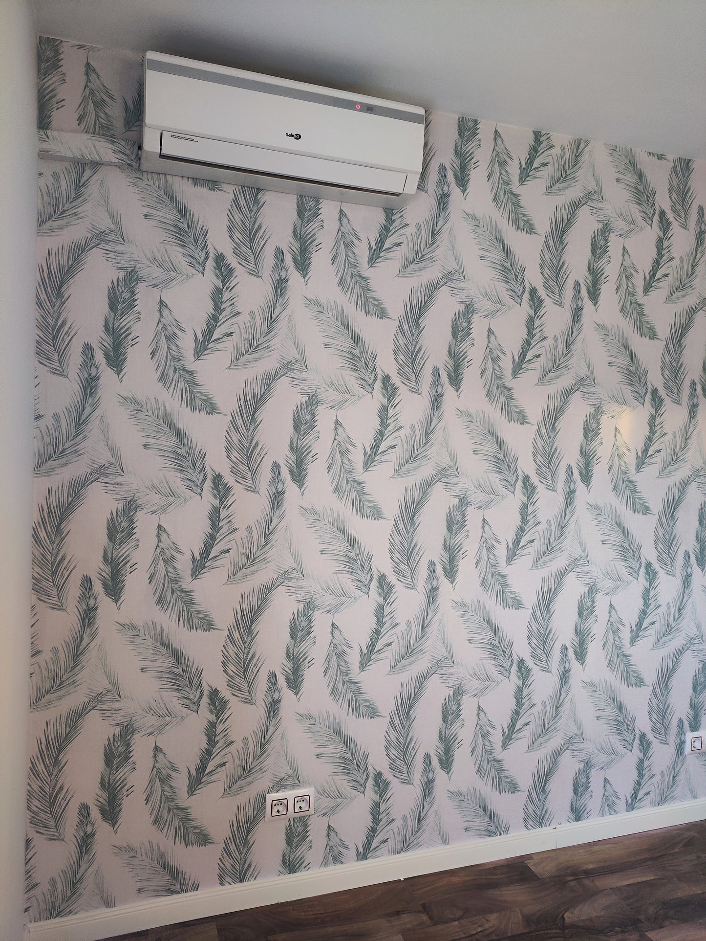 Instalación de papel pintado decorativo Madrid