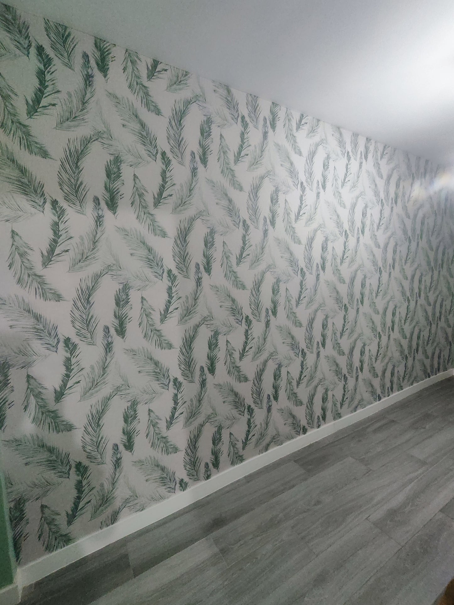 Instalación de papel pintado decorativo Madrid